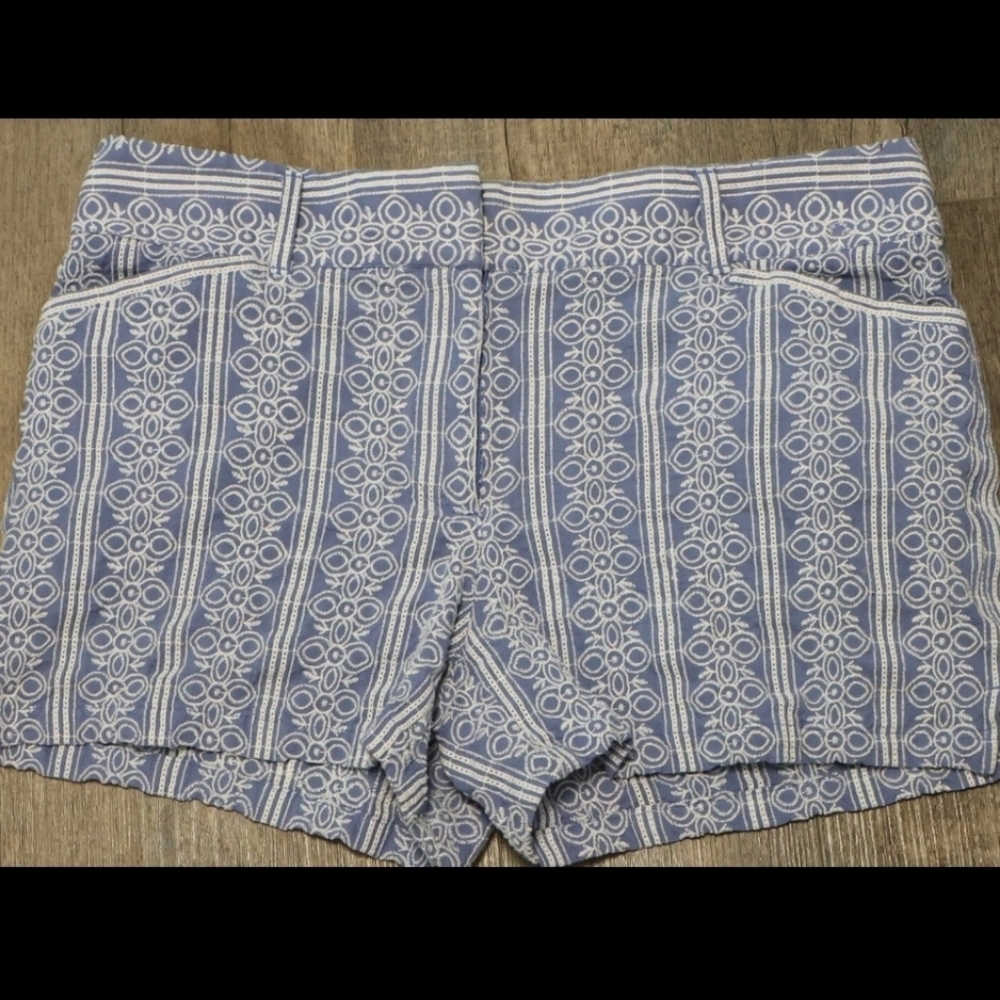 Ann Taylor LOFT The Riviera Short Embroidered Women's Shorts Blue/White Size 6 - Picture 11 of 11